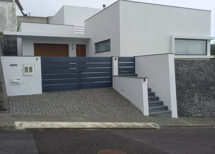 Deluxe House * Angra do Heroísmo